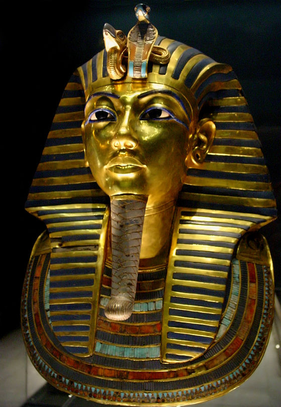 560px-Tuthankhamun_Egyptian_Museum.jpg
